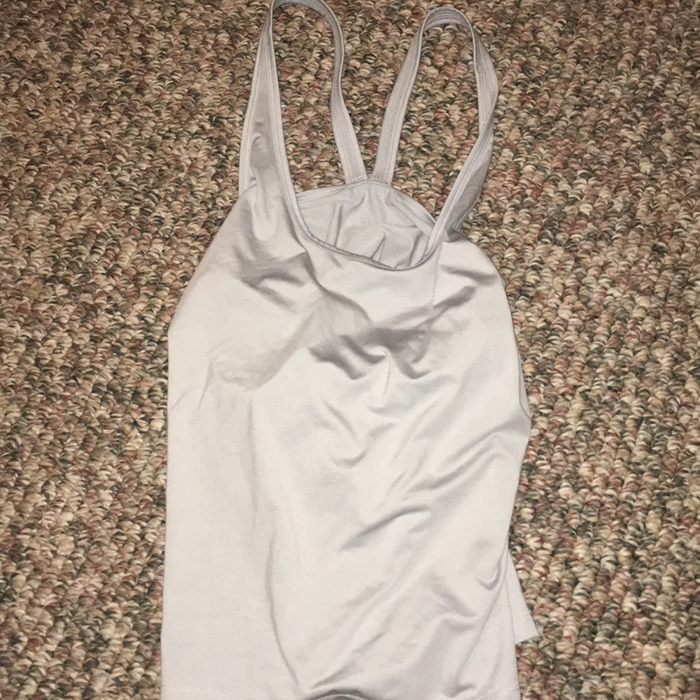 athletic tank top (built in sports bra)